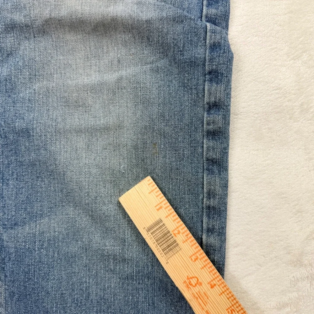 True Religion Ricky Straight Leg Jeans Mens 34x32 Made in USA Light Wash Blue